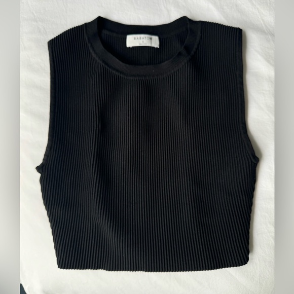 Aritzia Babaton Sculpt Knit Muscle Cropped Tank - Picture 2 of 5